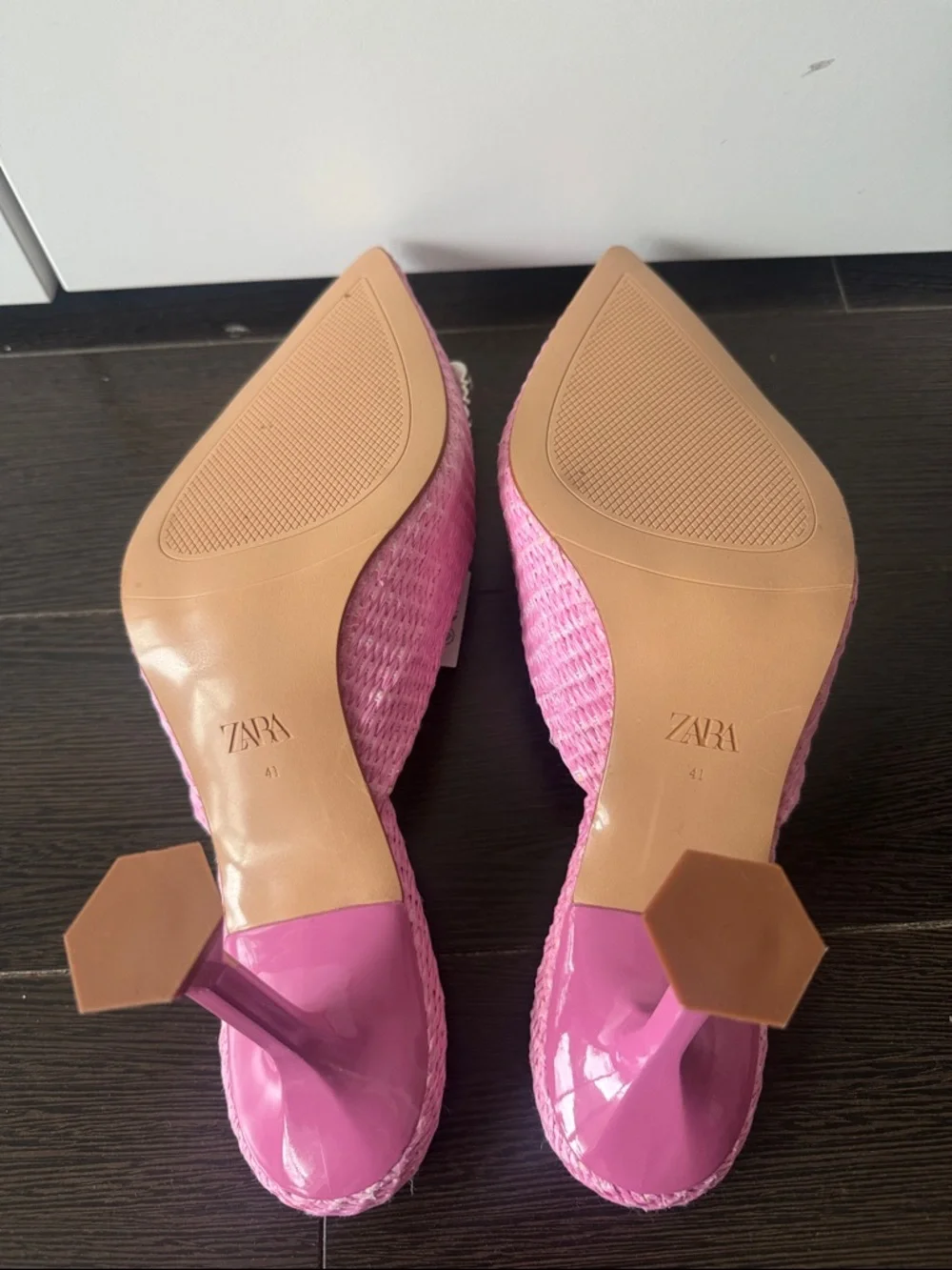 Zara Pink Pearl-Buckle Pointed Mule Martini Heel- Never Worn - Picture 4 of 5
